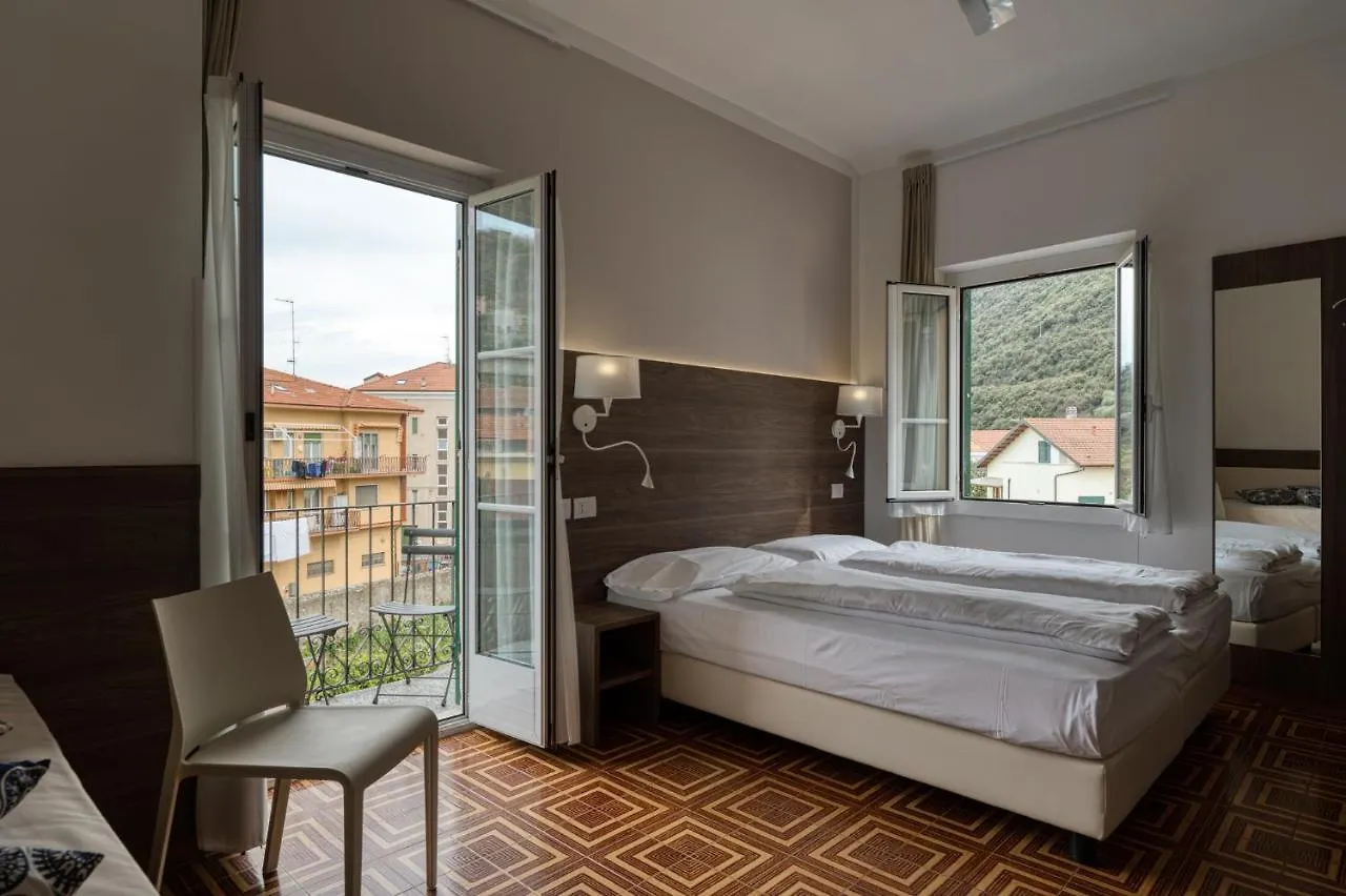 Alle Vecchie Mura Finale Ligure Hotel