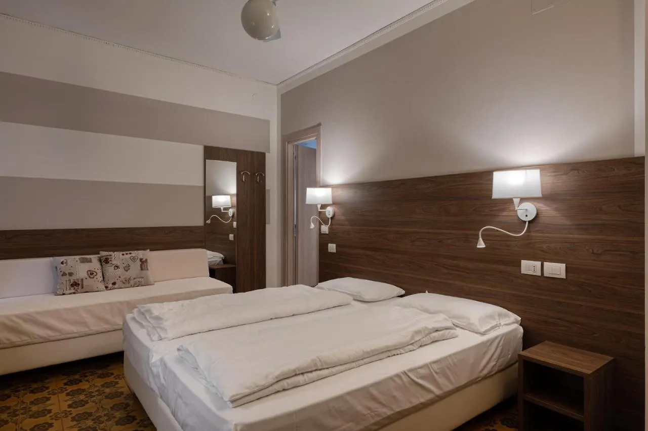 Alle Vecchie Mura Finale Ligure Hotel